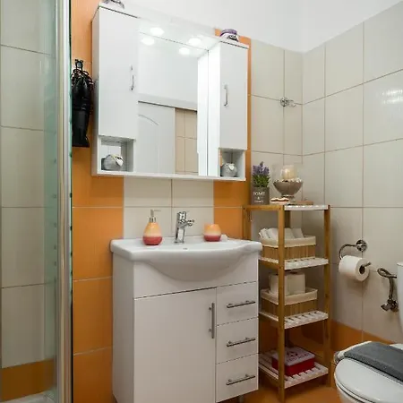 Casa Eleni *