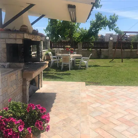 Casa Eleni Апартаменты